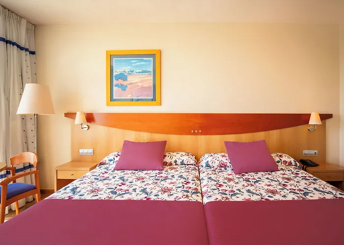 Servigroup Marina Playa 4*